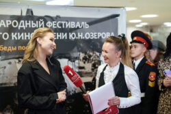 Ксения Корнеева, певица, финалистка шоу _Ну-ка все вместе_